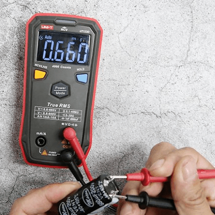 Measuring Capacitor with UNI-T UT123D Auto-Ranging Meter - Capacitance Test Mode Displaying 0.660 mF - diagnosing Electronics and Appliance Components