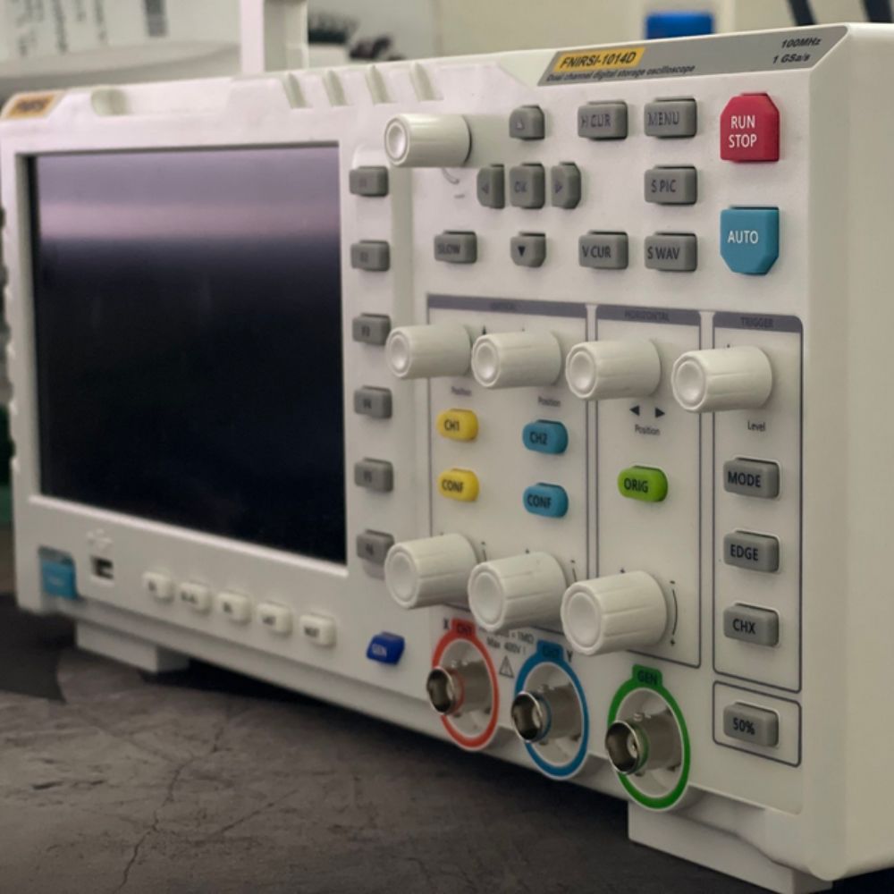 FNIRSI 1014D 100MHz 2-Channel Digital Oscilloscope front button panel closeup showing control keys, multifunction knobs and menu navigation buttons - Intuitive handheld oscilloscope controls Sri Lanka.