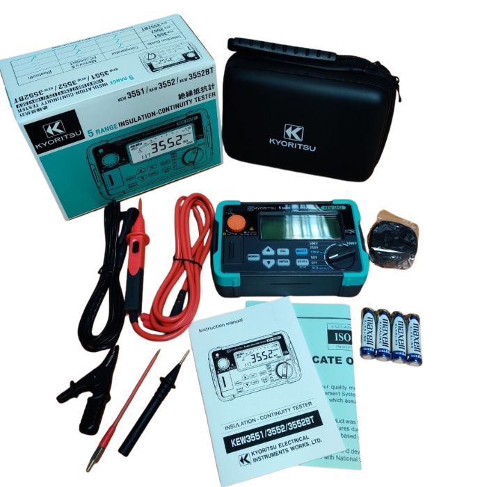 Complete KYORITSU KEW 3552BT insulation and continuity tester kit, including retail box, carrying case, test leads, alligator clips, remote control switch, batteries, and extension probe.