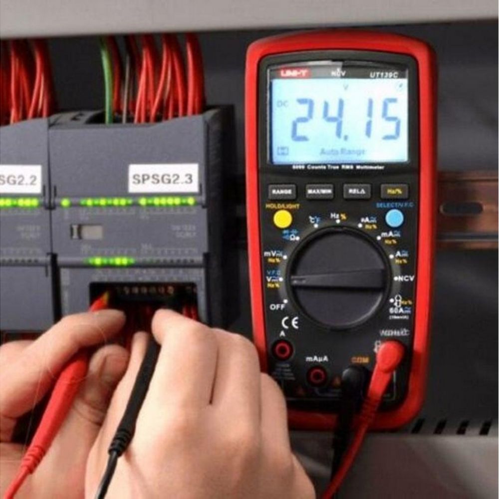 UNI-T UT139C True RMS Multimeter Testing PLC Automation Panel DC 24V Supply 24.15V Reading – 6000 Count Digital Volt Amp Meter for Industrial Control Systems VFD Inverter Diagnostics Electrical Troubleshooting